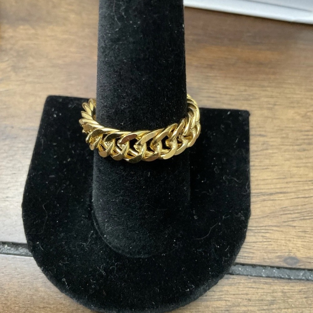 mint and lilly cuban gold ring